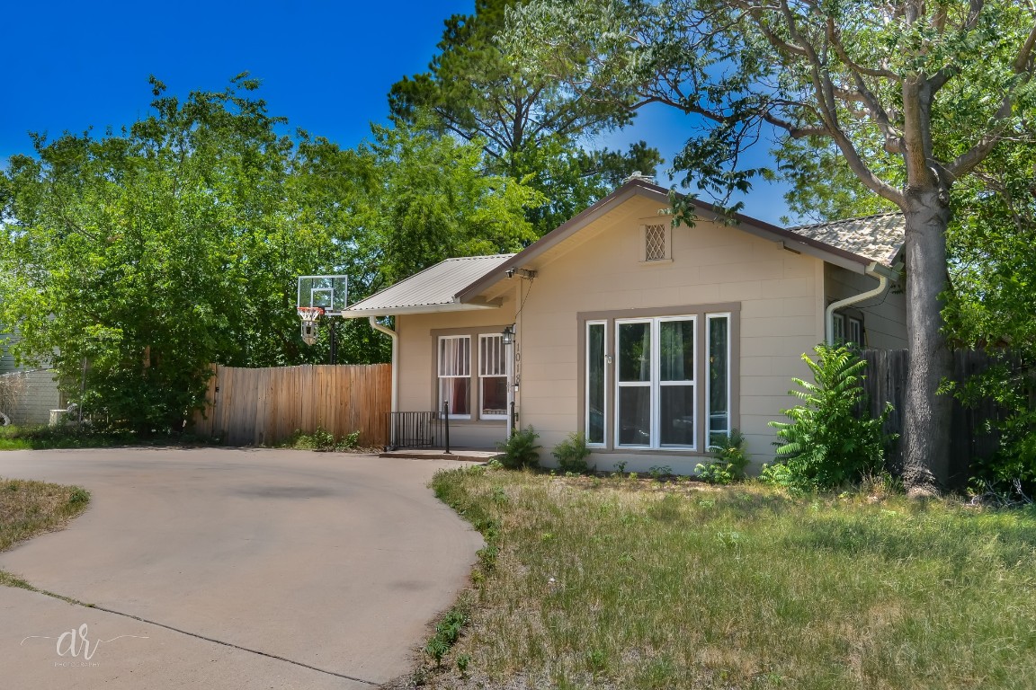 1018 Portland Avenue Abilene TX 79605