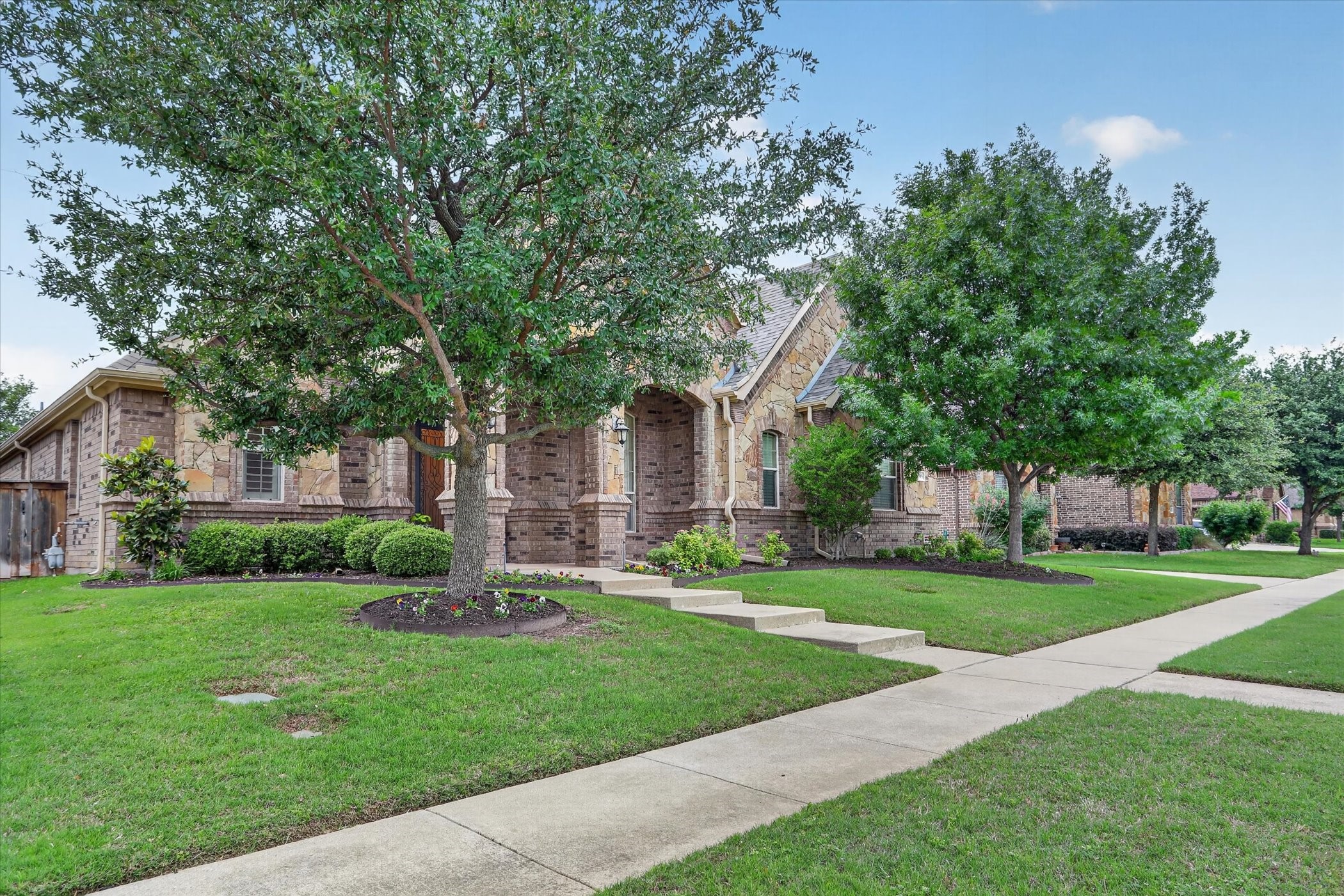 6505 Stone Creek Drive North Richland Hills TX 76182