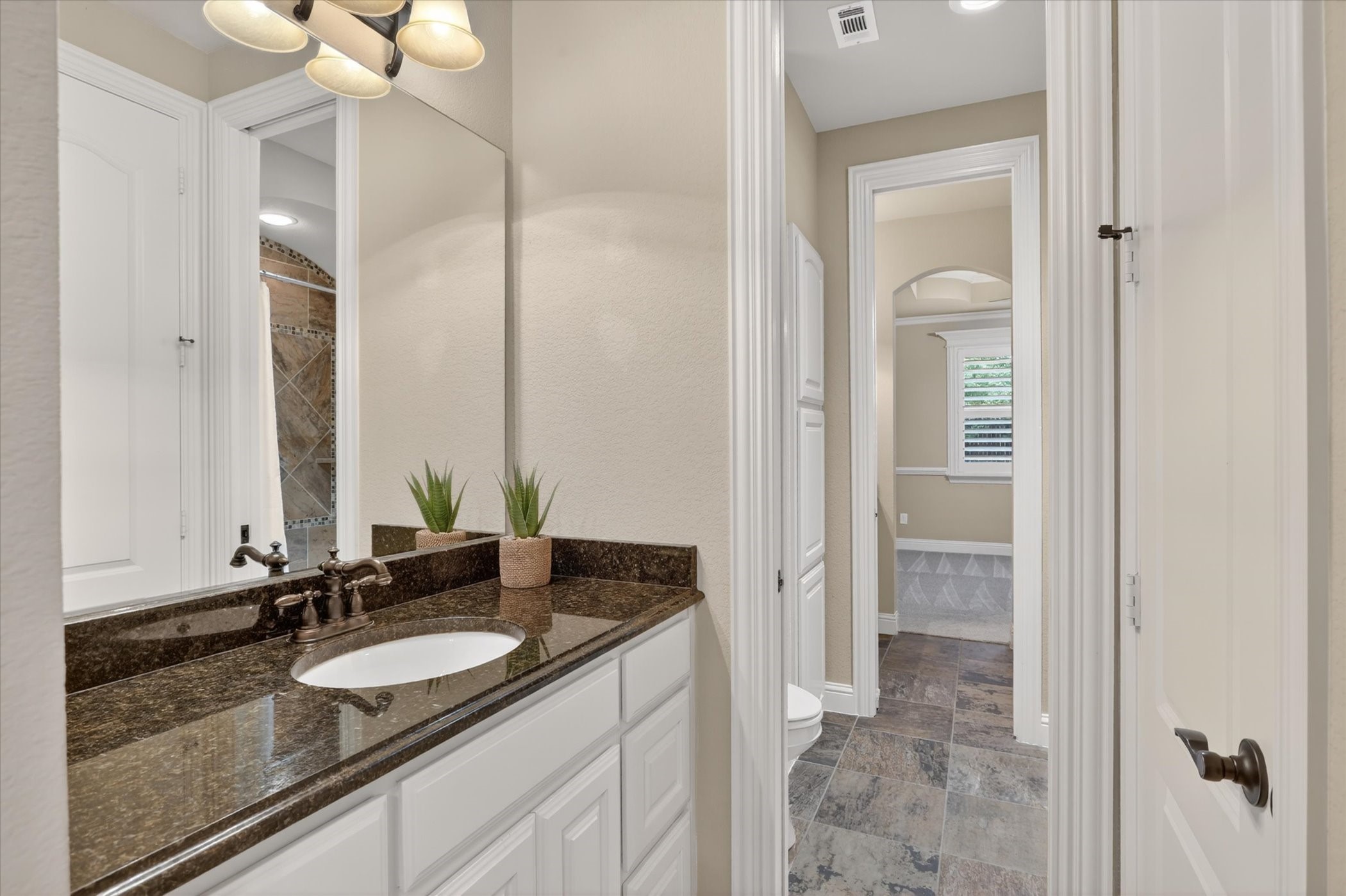 6505 Stone Creek Drive North Richland Hills TX 76182