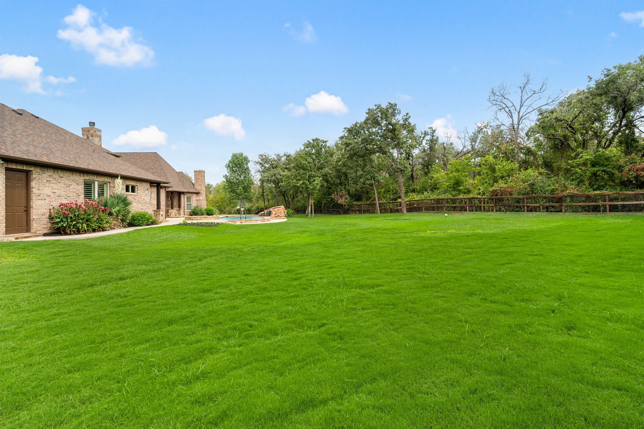737 Manor Drive Argyle TX 76226