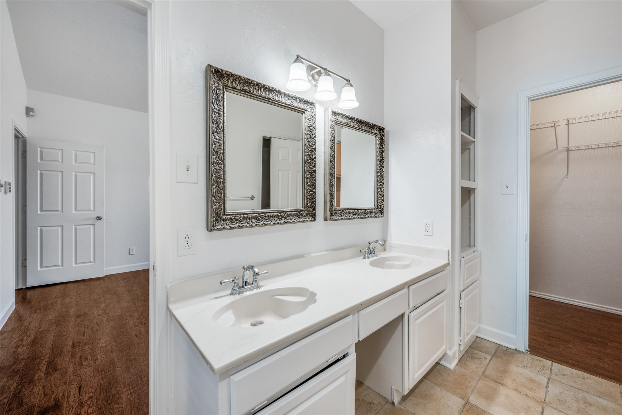 6709 Wayfarer Trail Fort Worth TX 76137