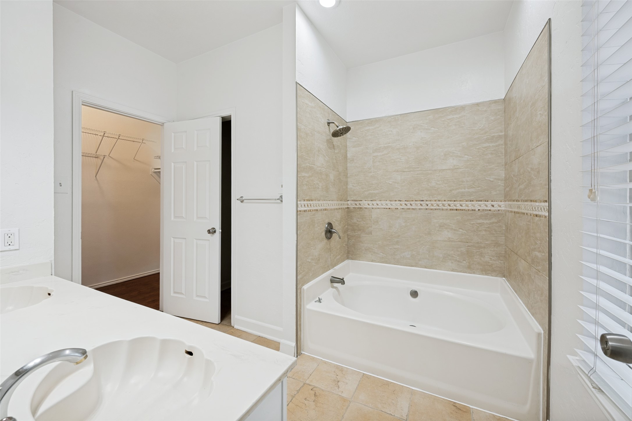 6709 Wayfarer Trail Fort Worth TX 76137