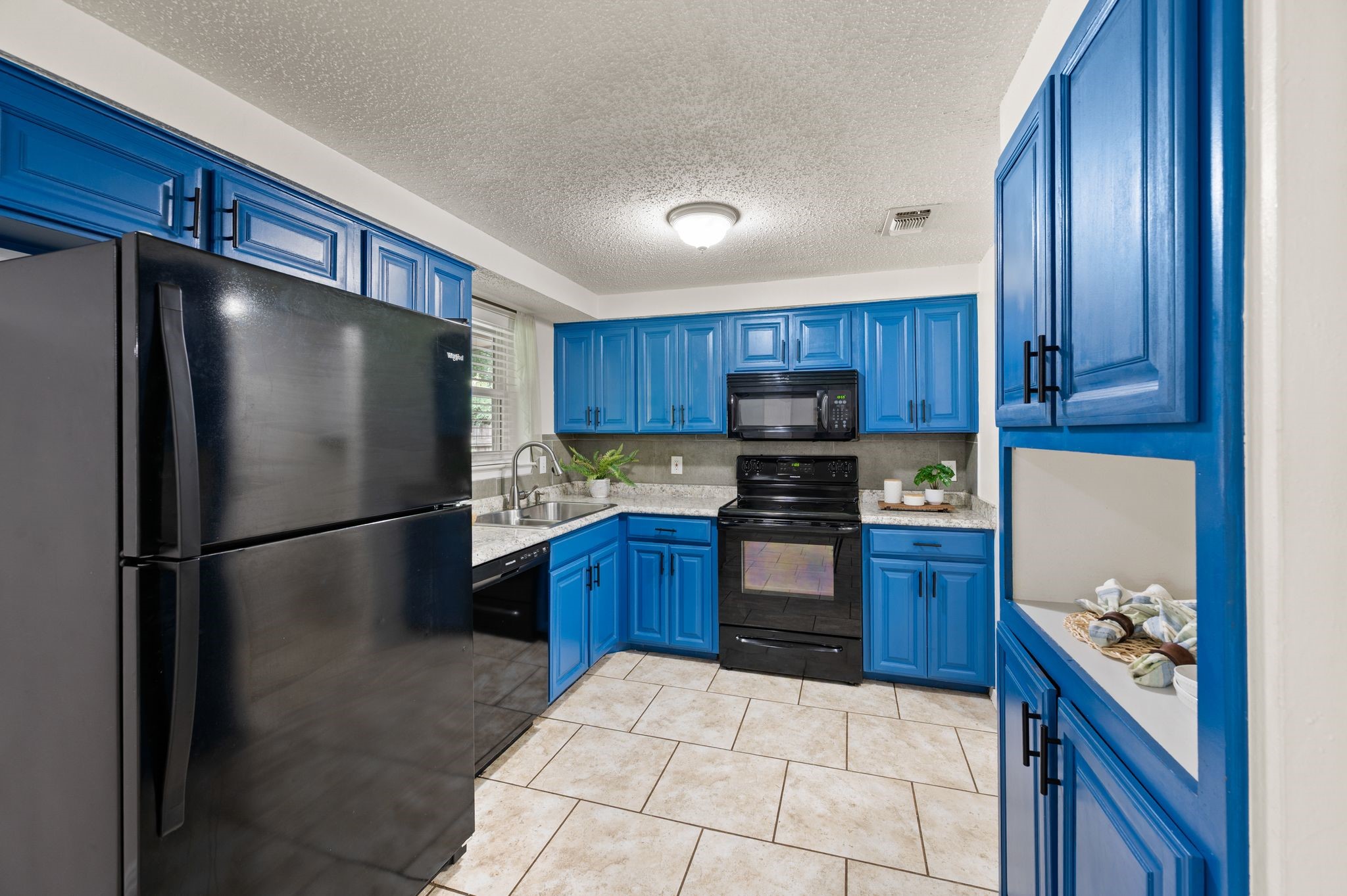 1904 Westover Drive Arlington TX 76015