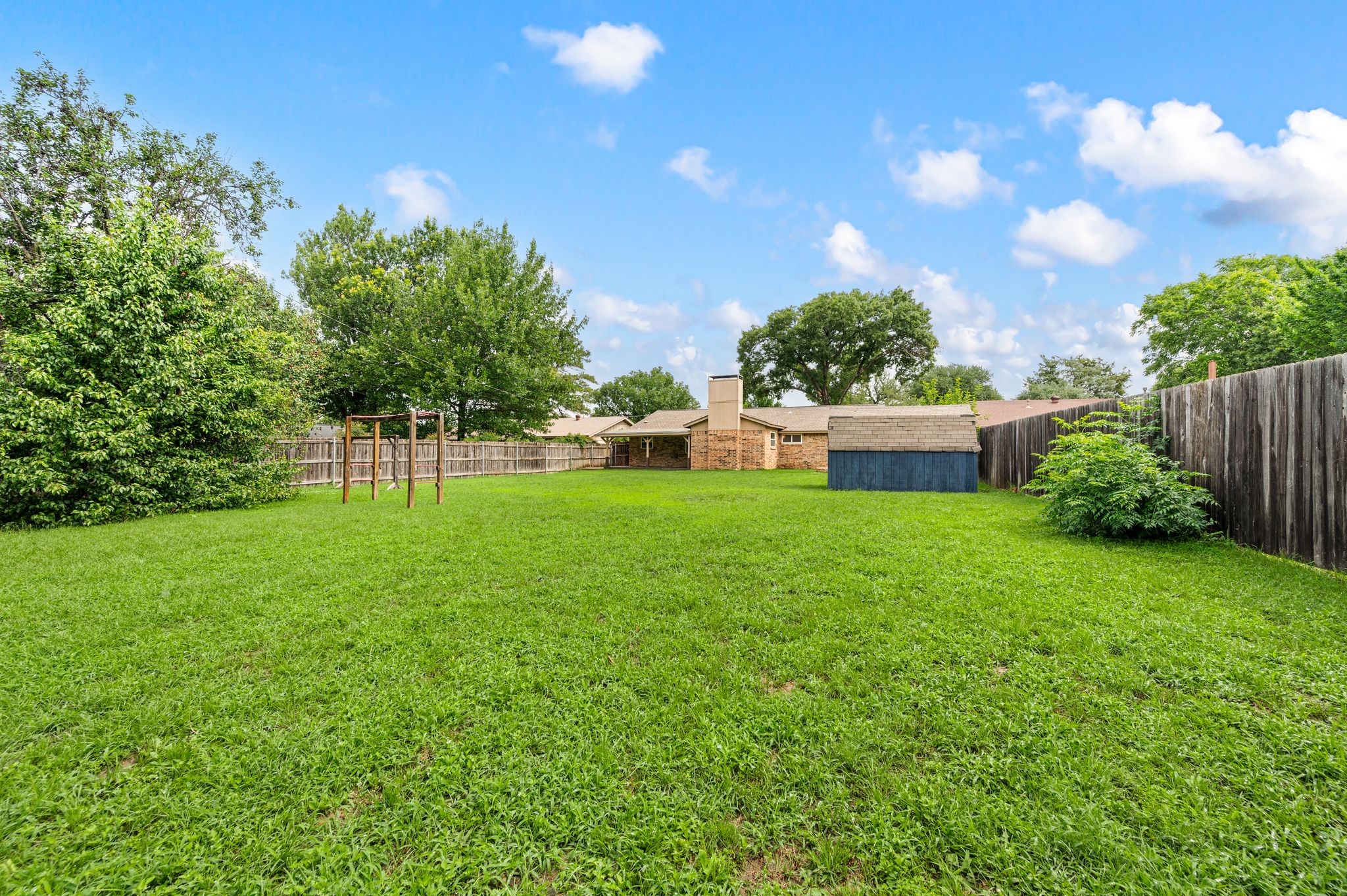 1904 Westover Drive Arlington TX 76015