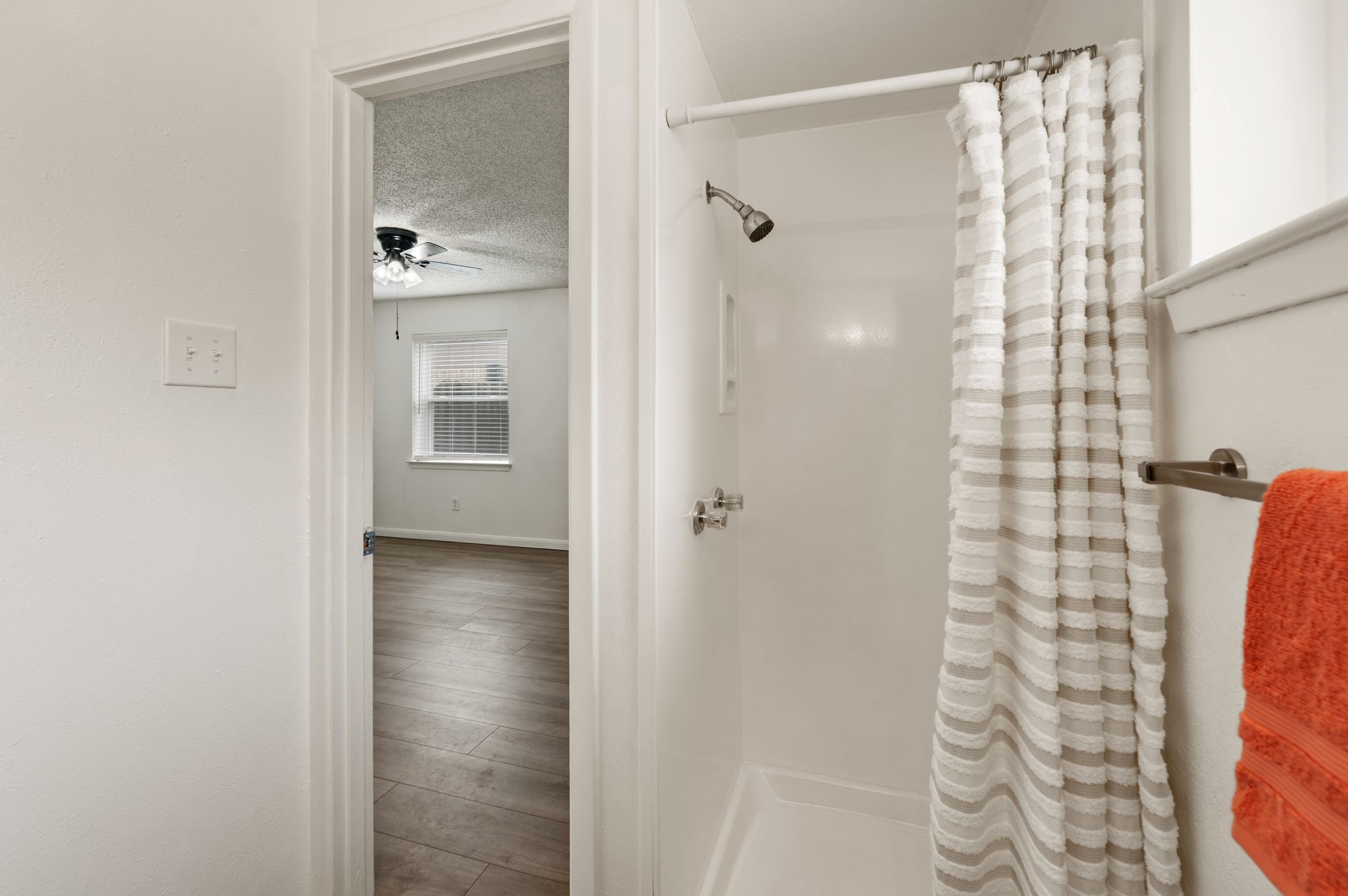 1904 Westover Drive Arlington TX 76015