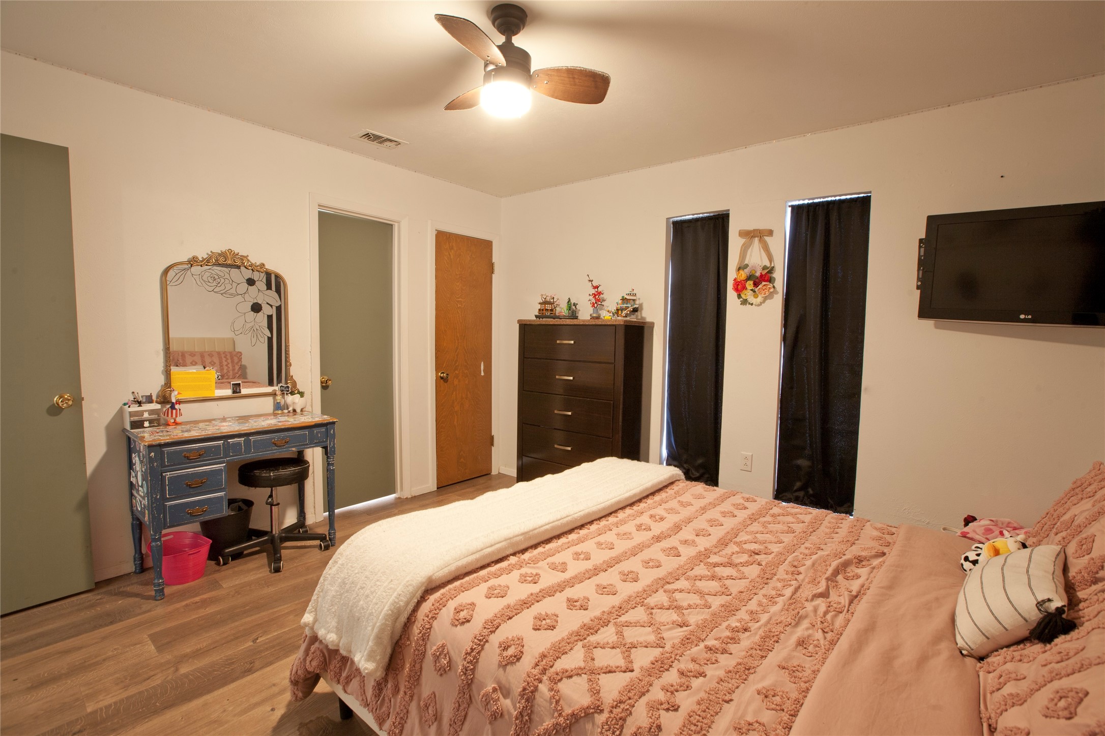3905 Sundown Drive Benbrook TX 76116
