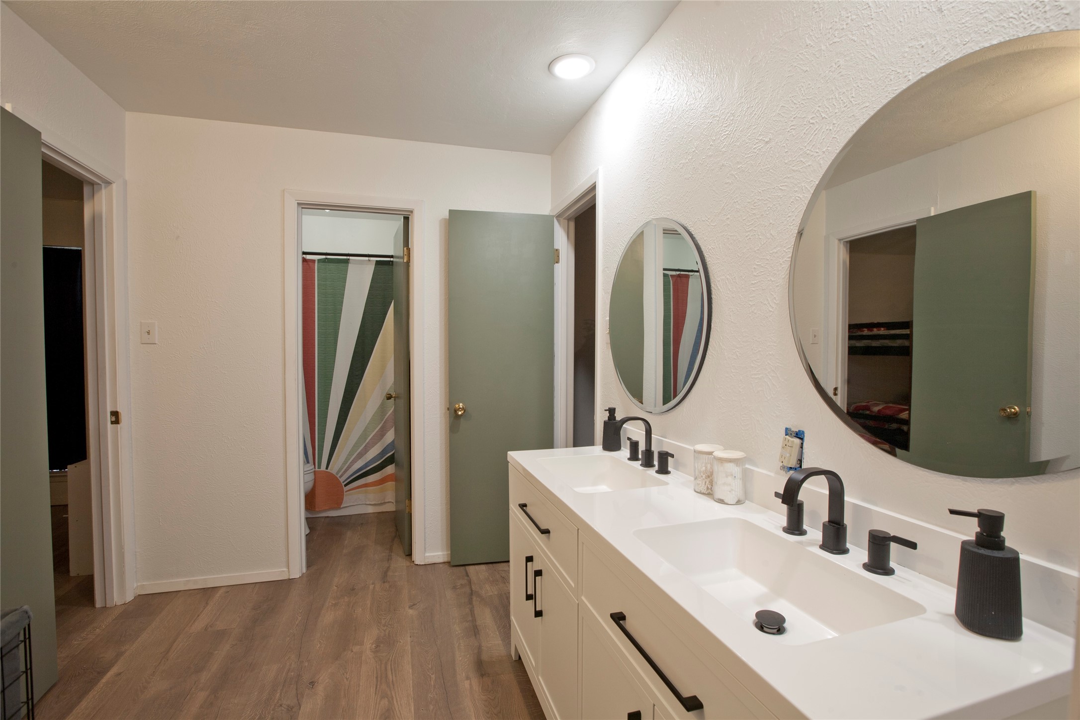 3905 Sundown Drive Benbrook TX 76116
