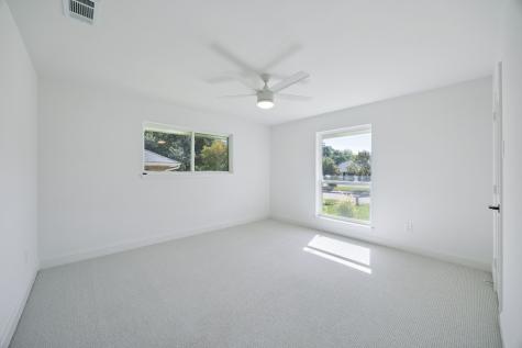 4331 Laren Lane Dallas TX 75244