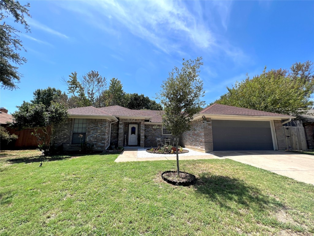 1002 Pierce Arrow Drive Arlington TX 76001