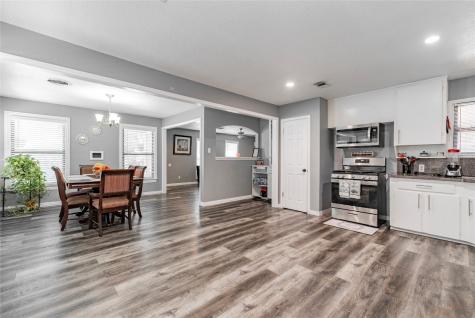 2249 Hillburn Drive Dallas TX 75227