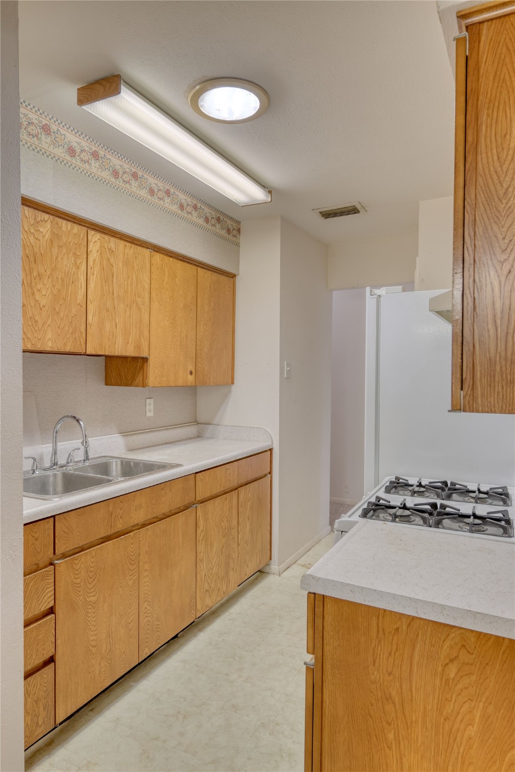 4649 Western Oaks Drive Dallas TX 75211