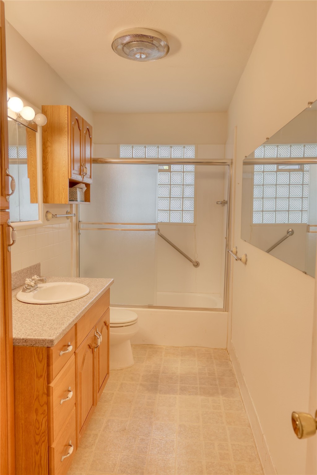 4649 Western Oaks Drive Dallas TX 75211