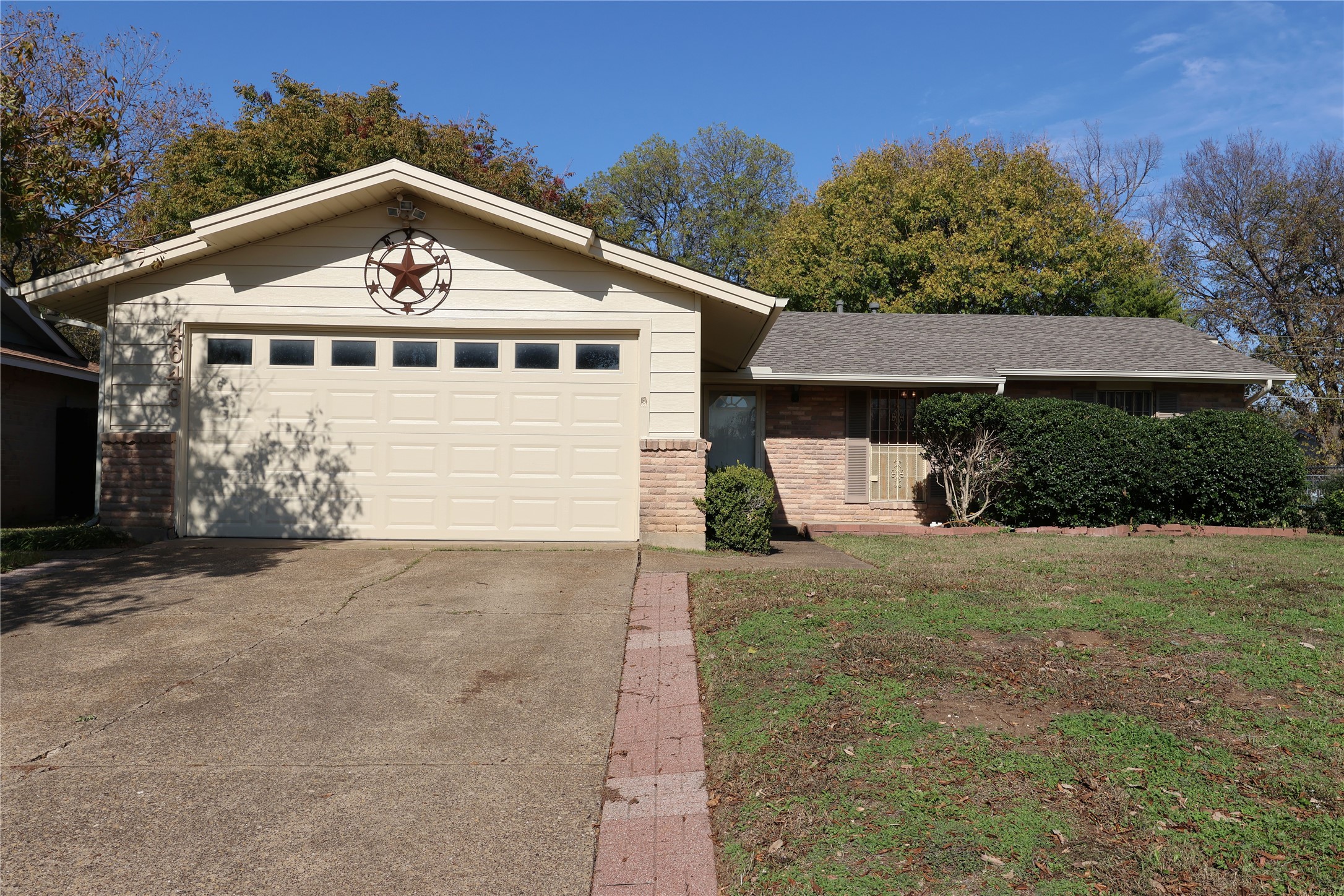 4649 Western Oaks Drive Dallas TX 75211