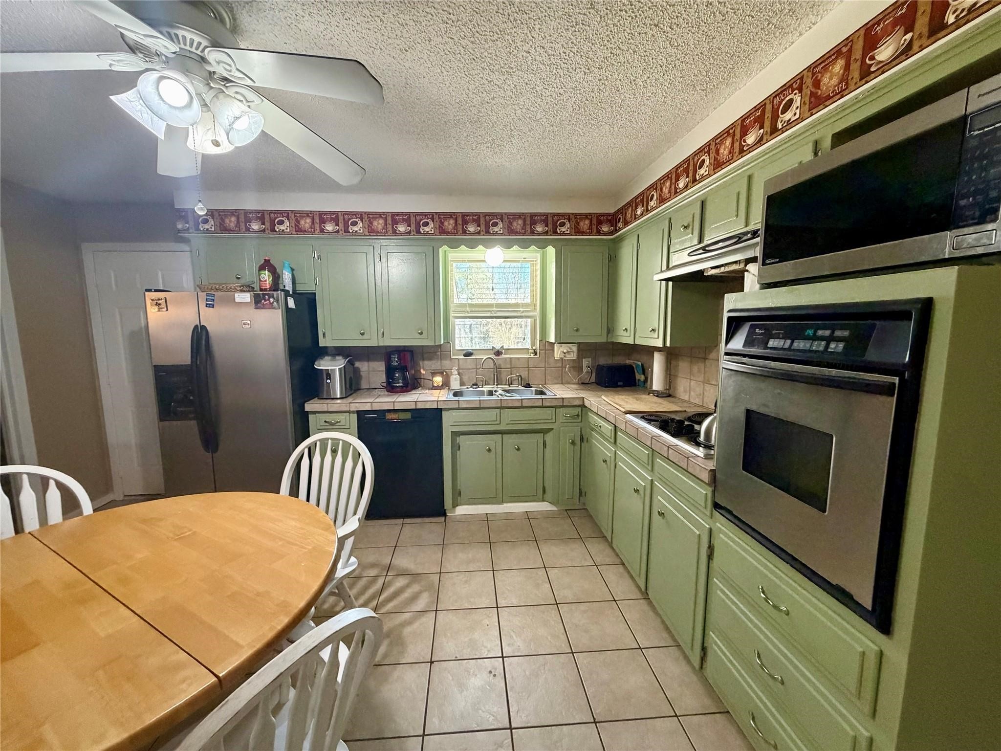 305 S 1st Street Crandall TX 75114
