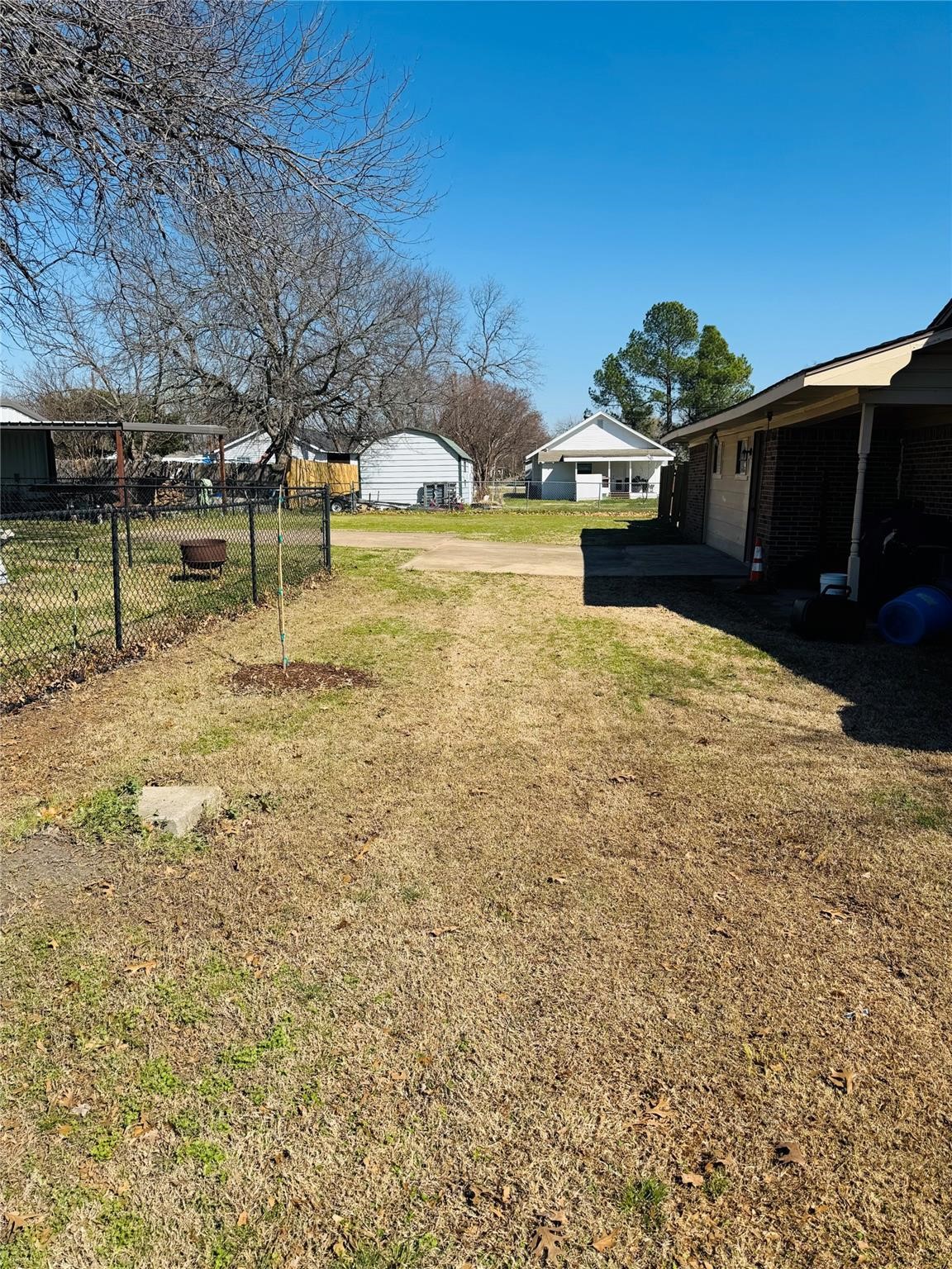 305 S 1st Street Crandall TX 75114