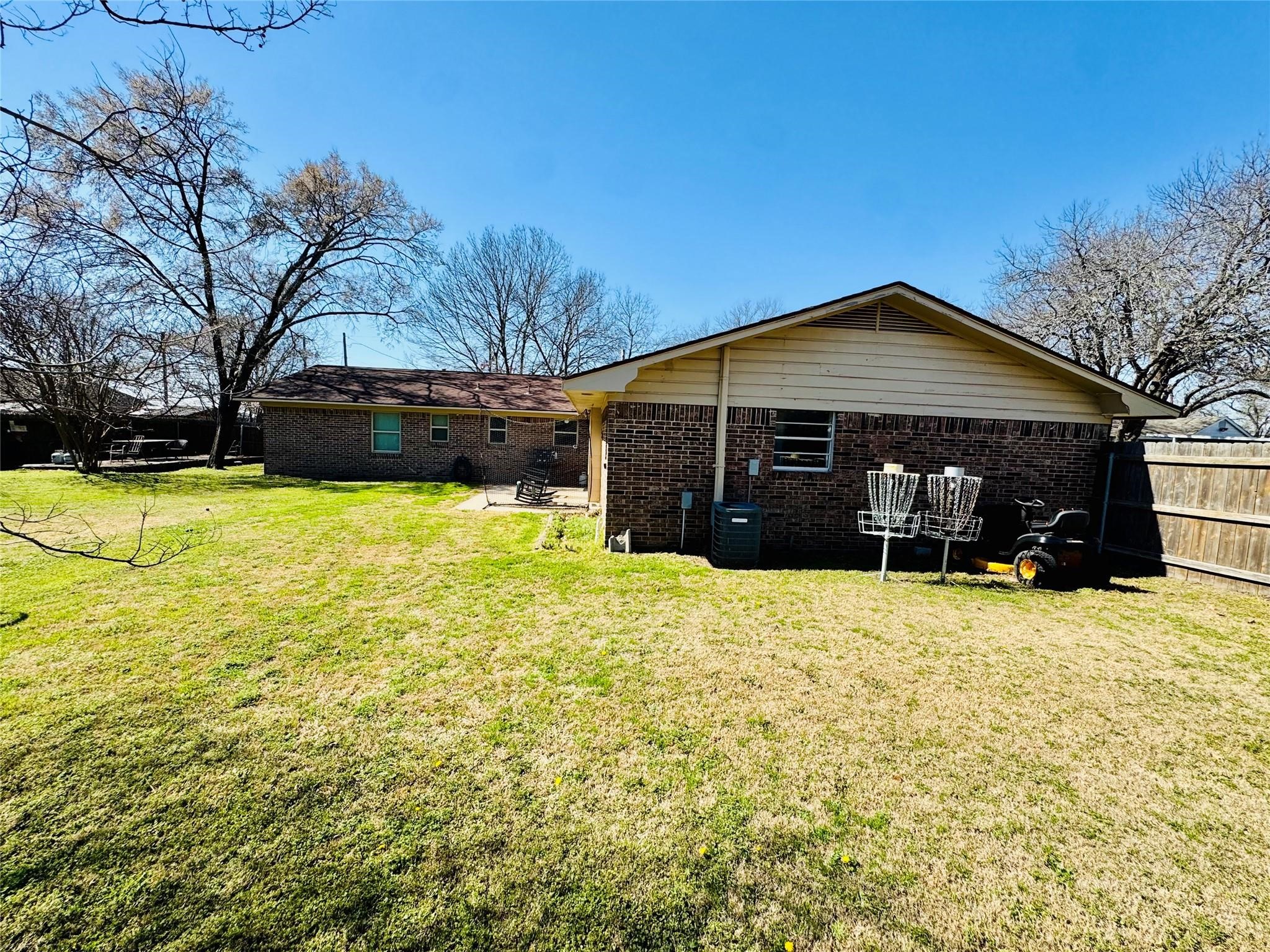 305 S 1st Street Crandall TX 75114