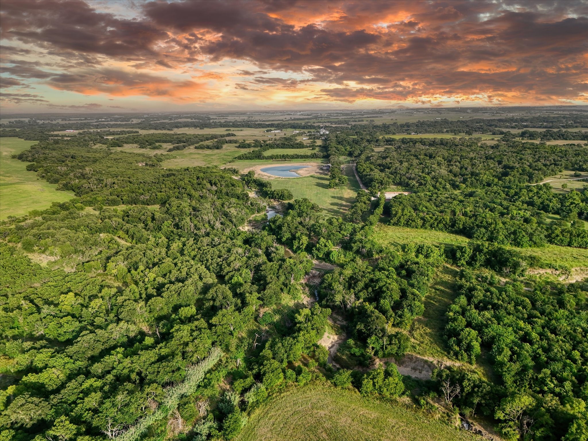 350 County Road 494 S Chilton TX 76632