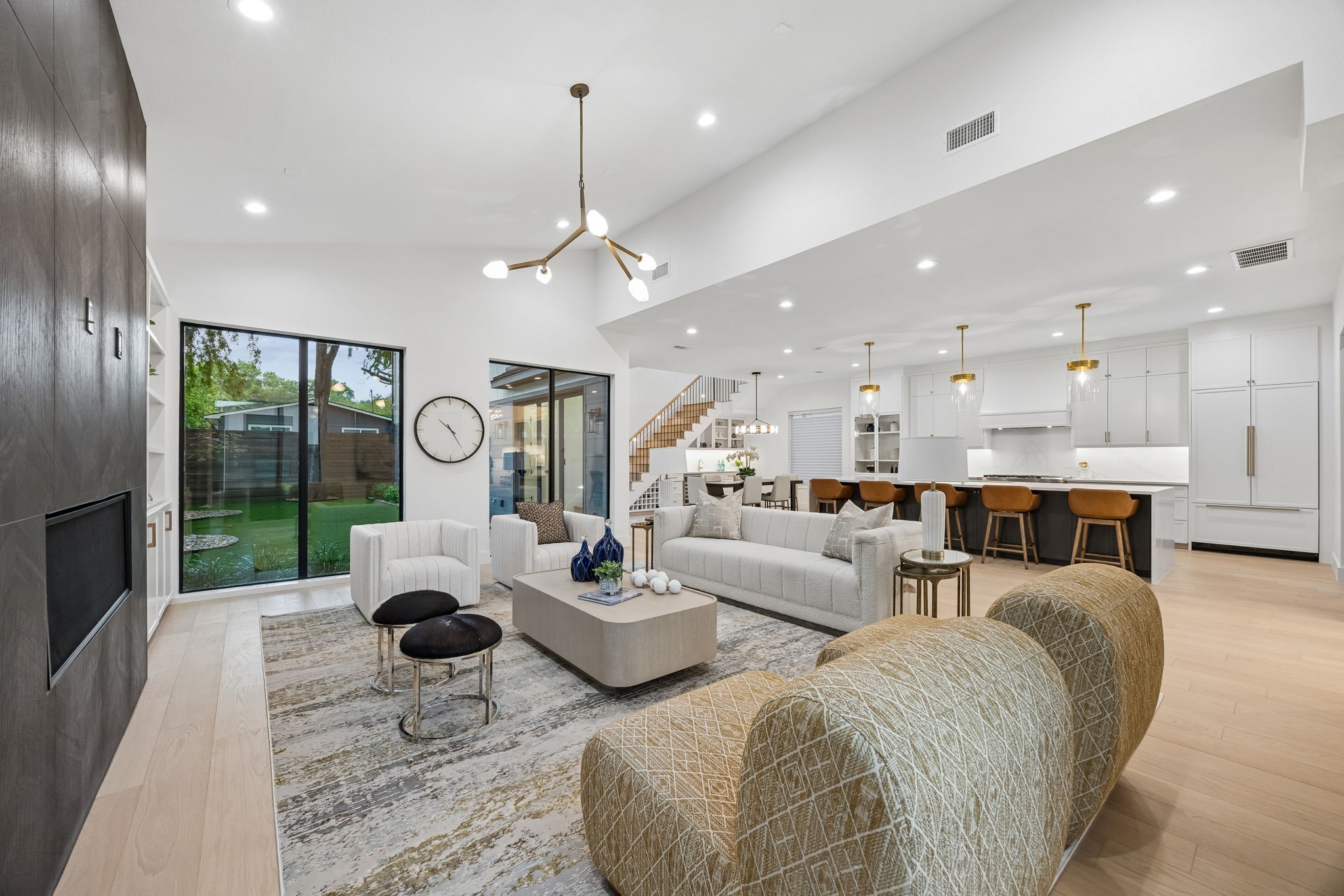 4311 Merrell Road Dallas TX 75229