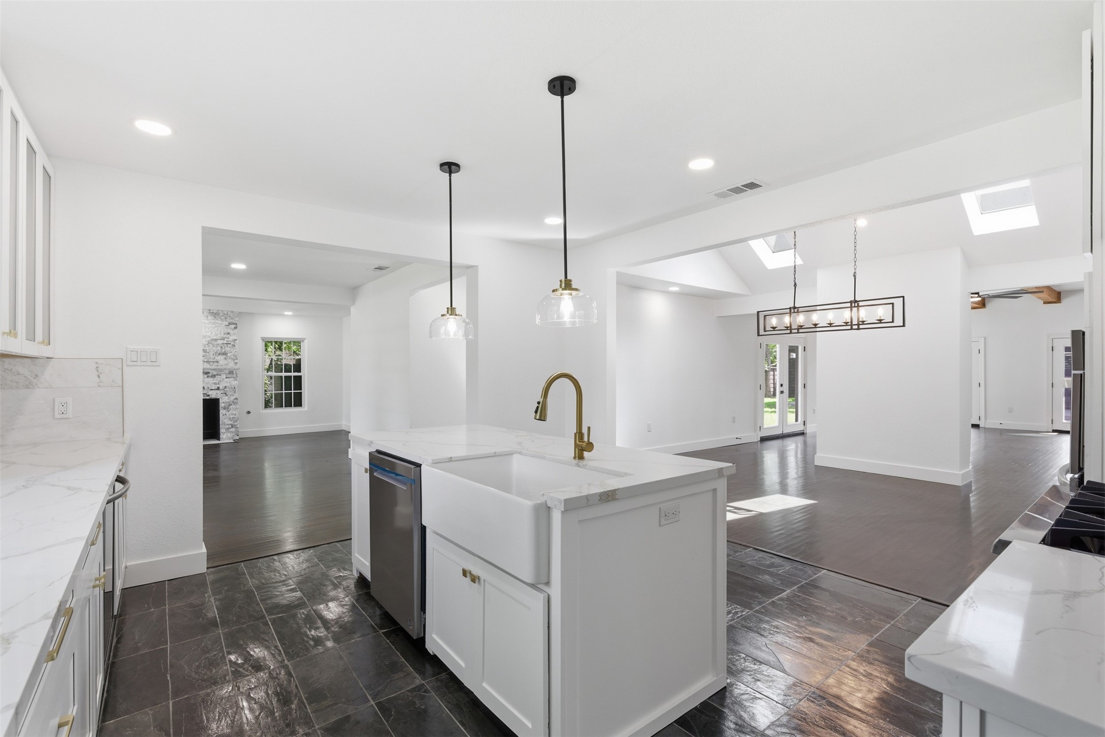 1407 Tranquilla Drive Dallas TX 75218