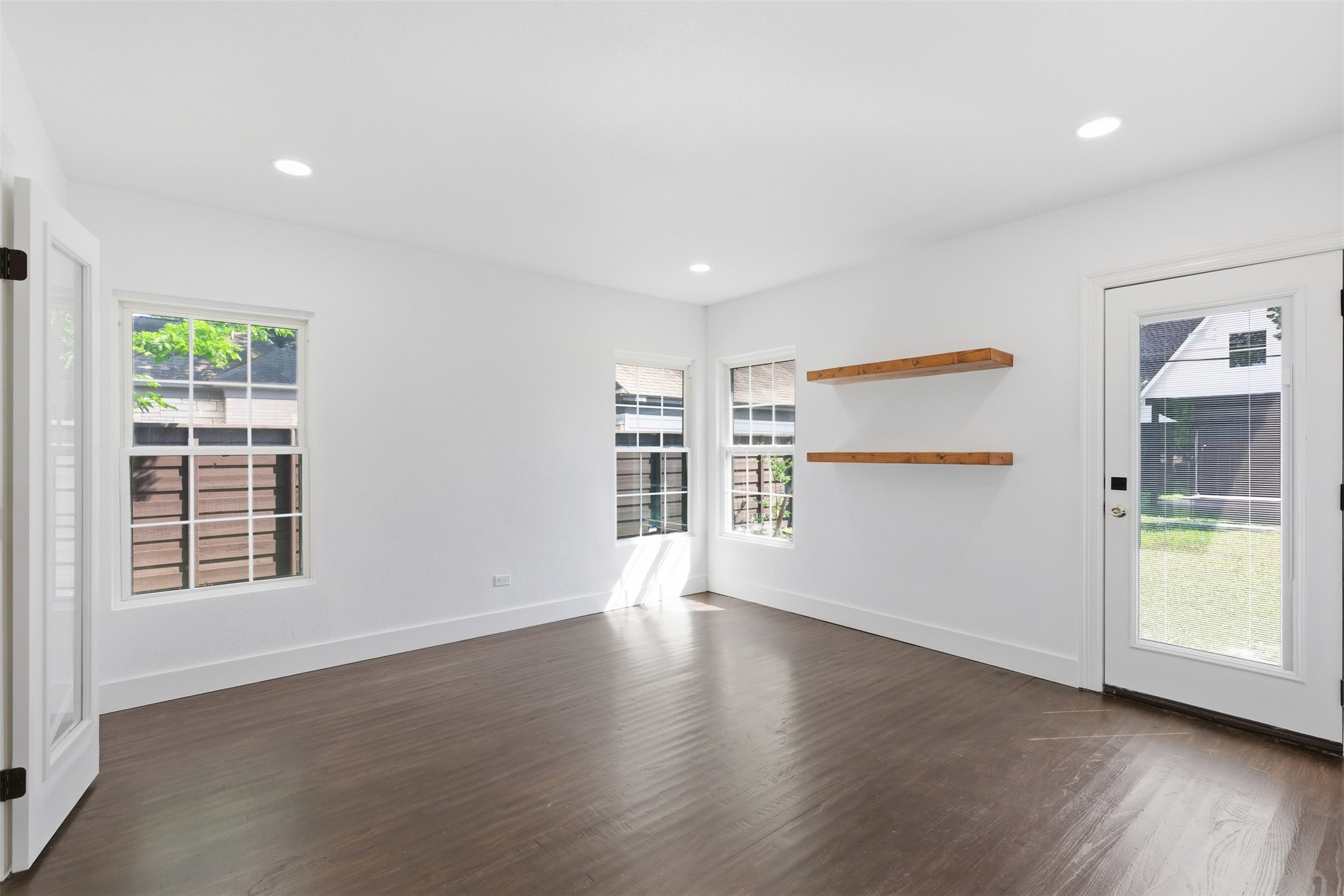 1407 Tranquilla Drive Dallas TX 75218