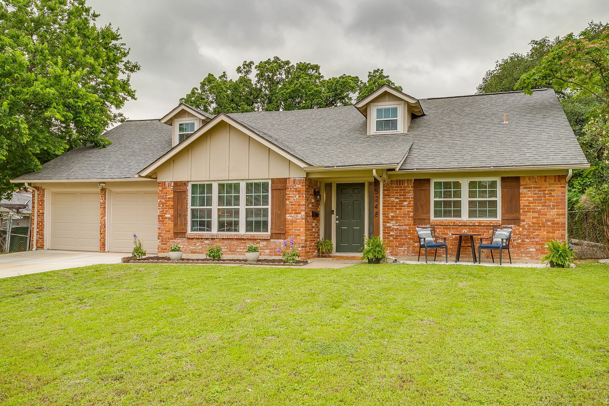 5248 Greene Avenue Fort Worth TX 76133