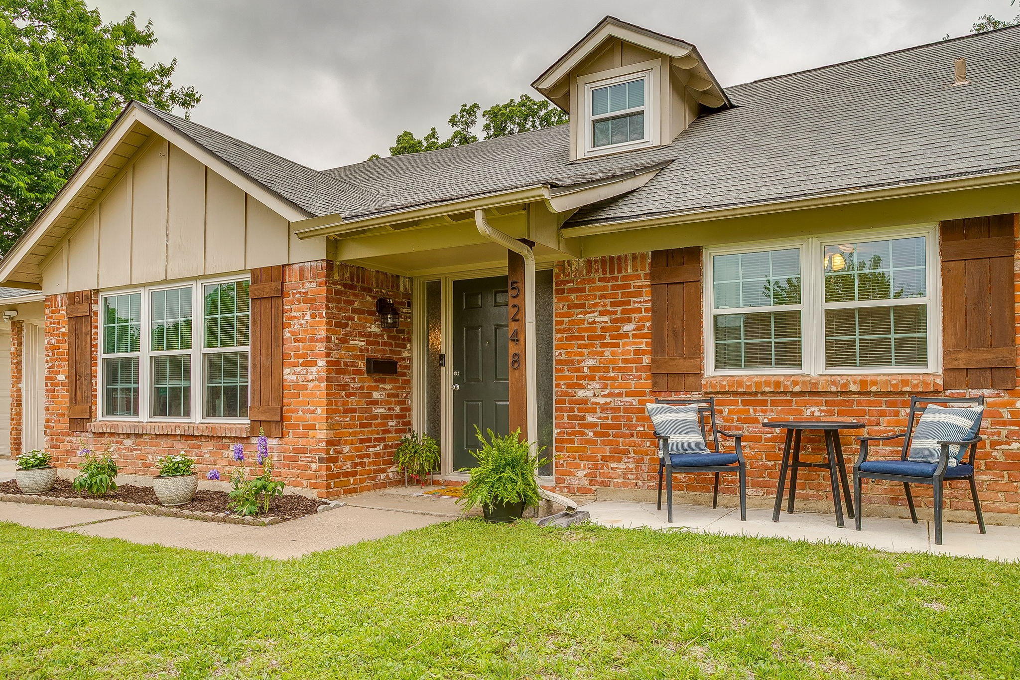 5248 Greene Avenue Fort Worth TX 76133