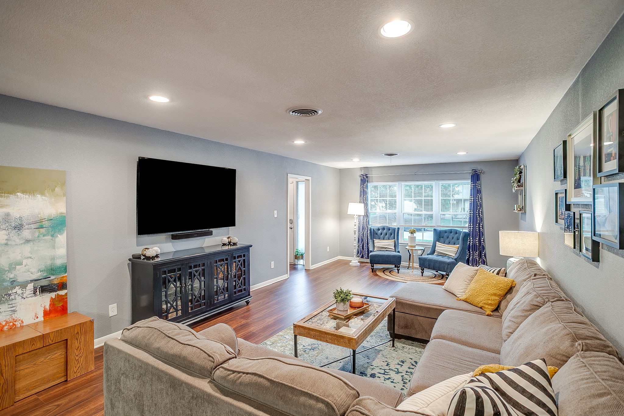 5248 Greene Avenue Fort Worth TX 76133