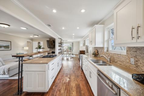 10125 Lanshire Drive Dallas TX 75238