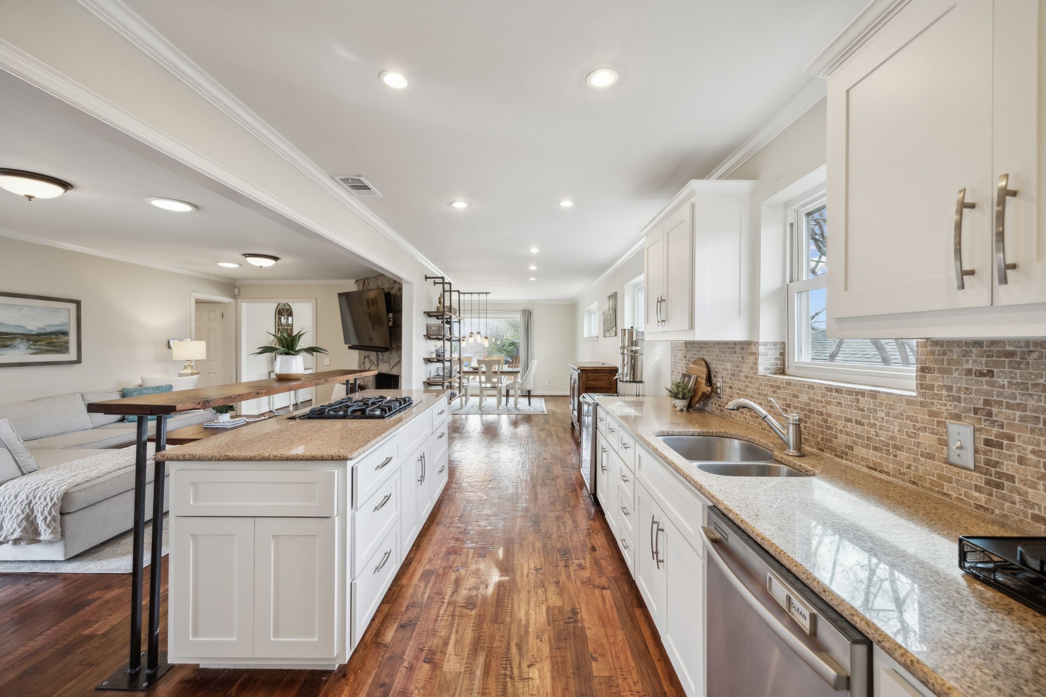 10125 Lanshire Drive Dallas TX 75238