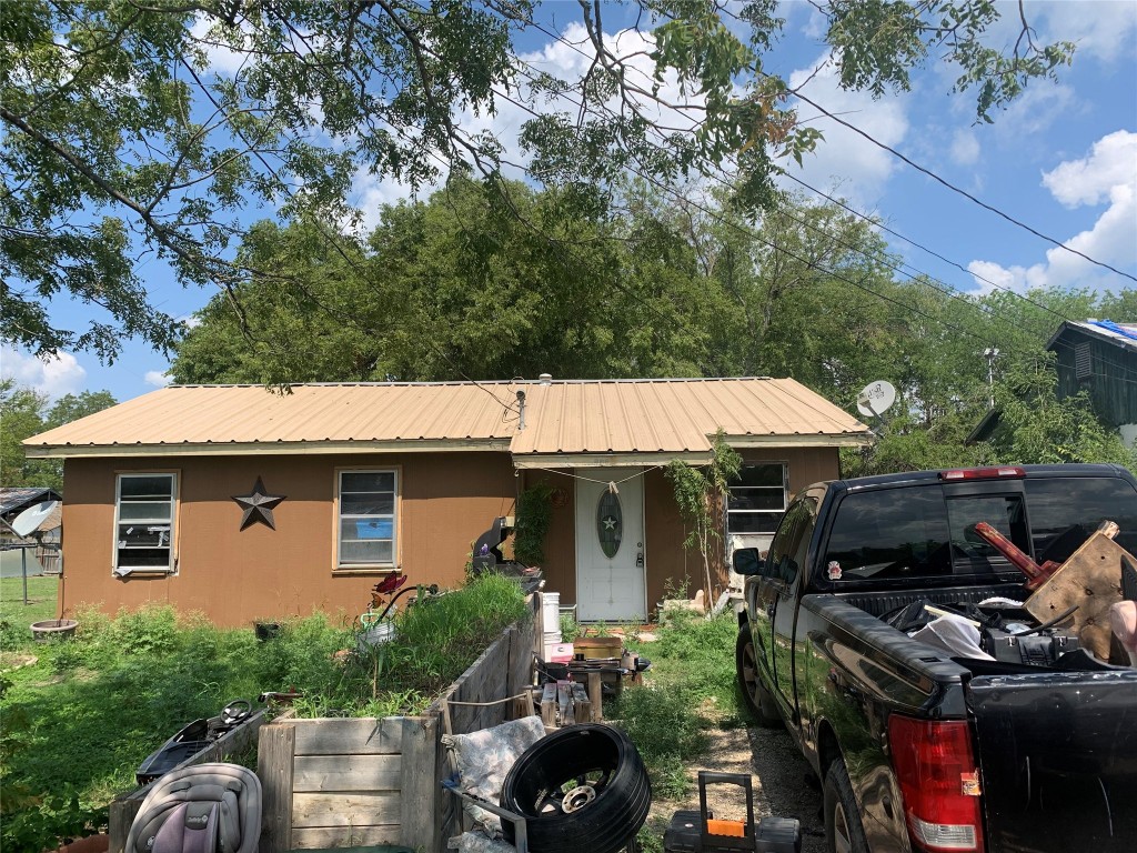640 E Lumpkin Street Meridian TX 76665