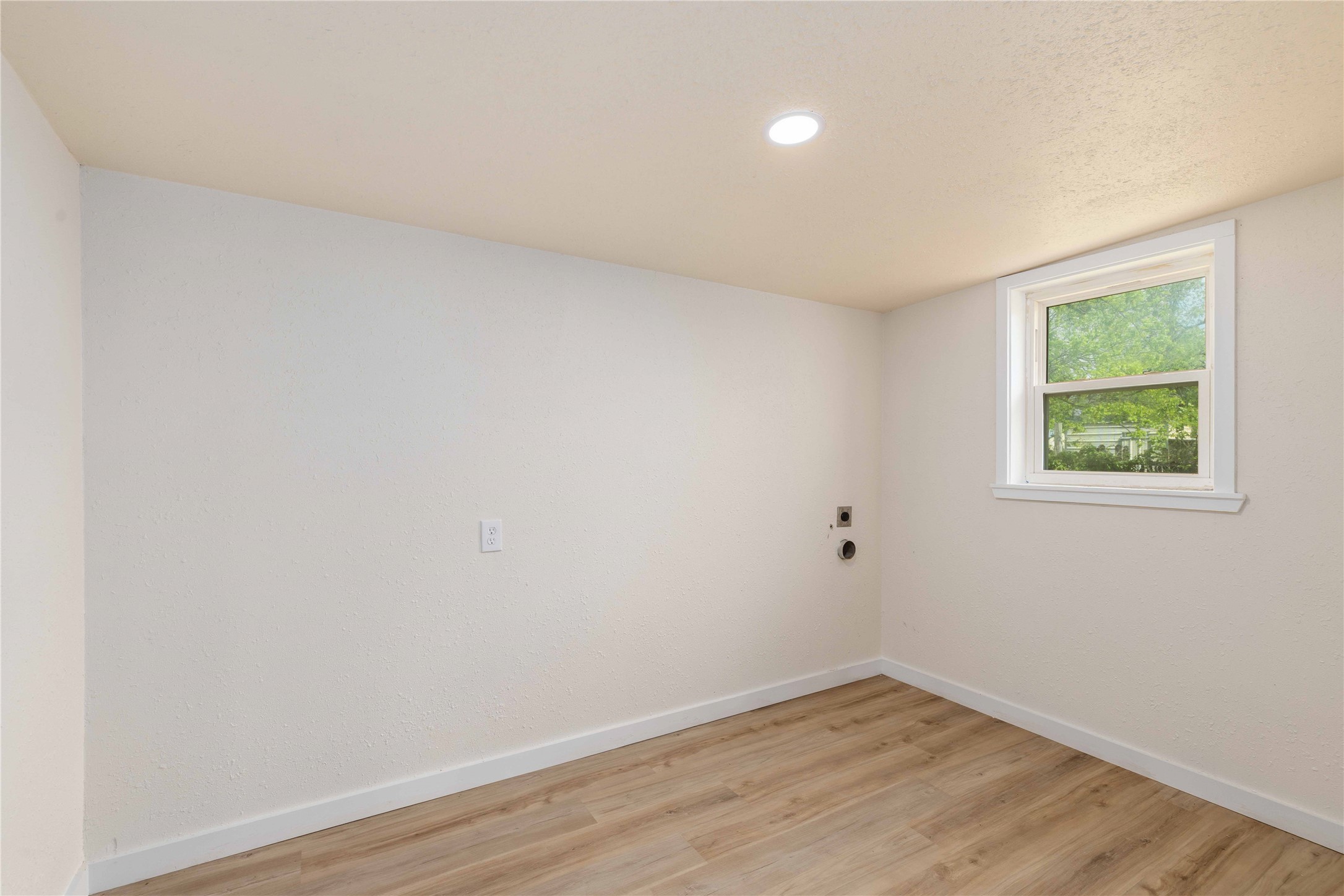 516 S Pecos Street Coleman TX 76834