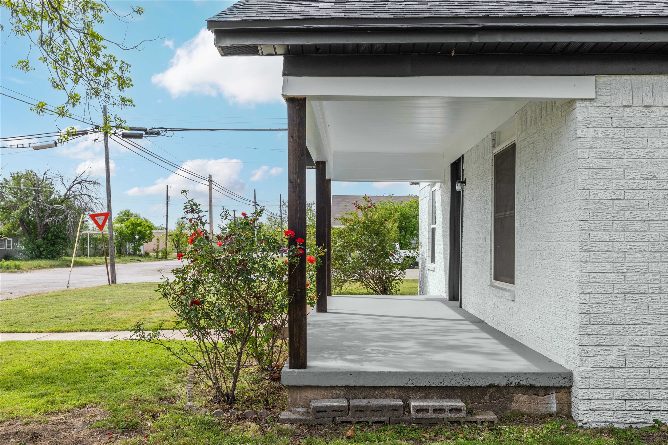 516 S Pecos Street Coleman TX 76834