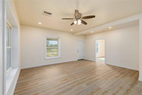 516 S Pecos Street Coleman TX 76834