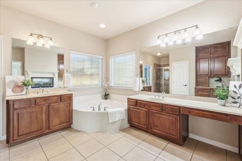5608 English Oak Drive Fort Worth TX 76244