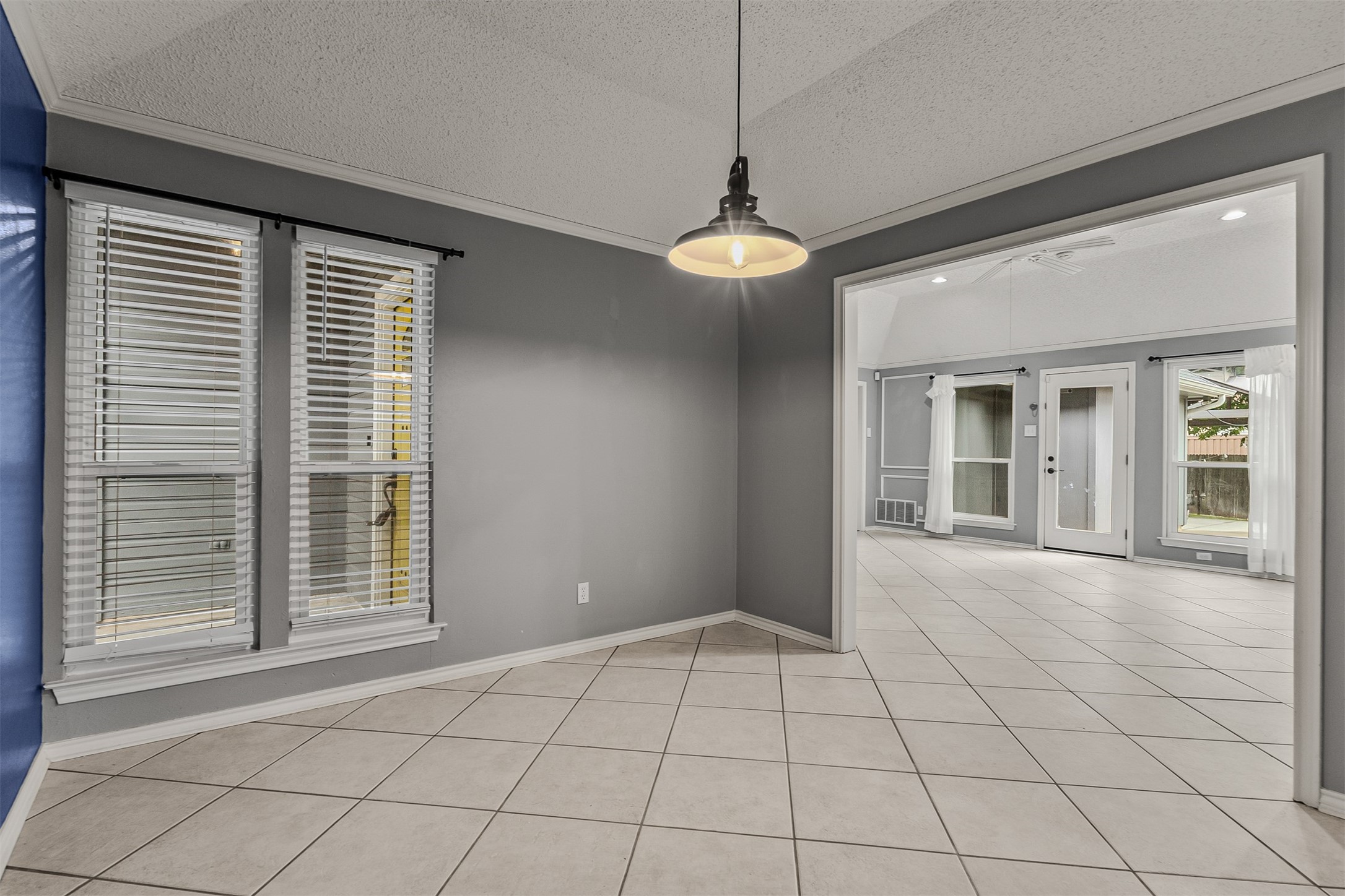 2513 Ridge Oak Court Garland TX 75044