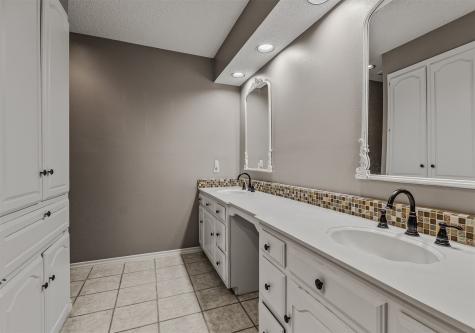 2513 Ridge Oak Court Garland TX 75044