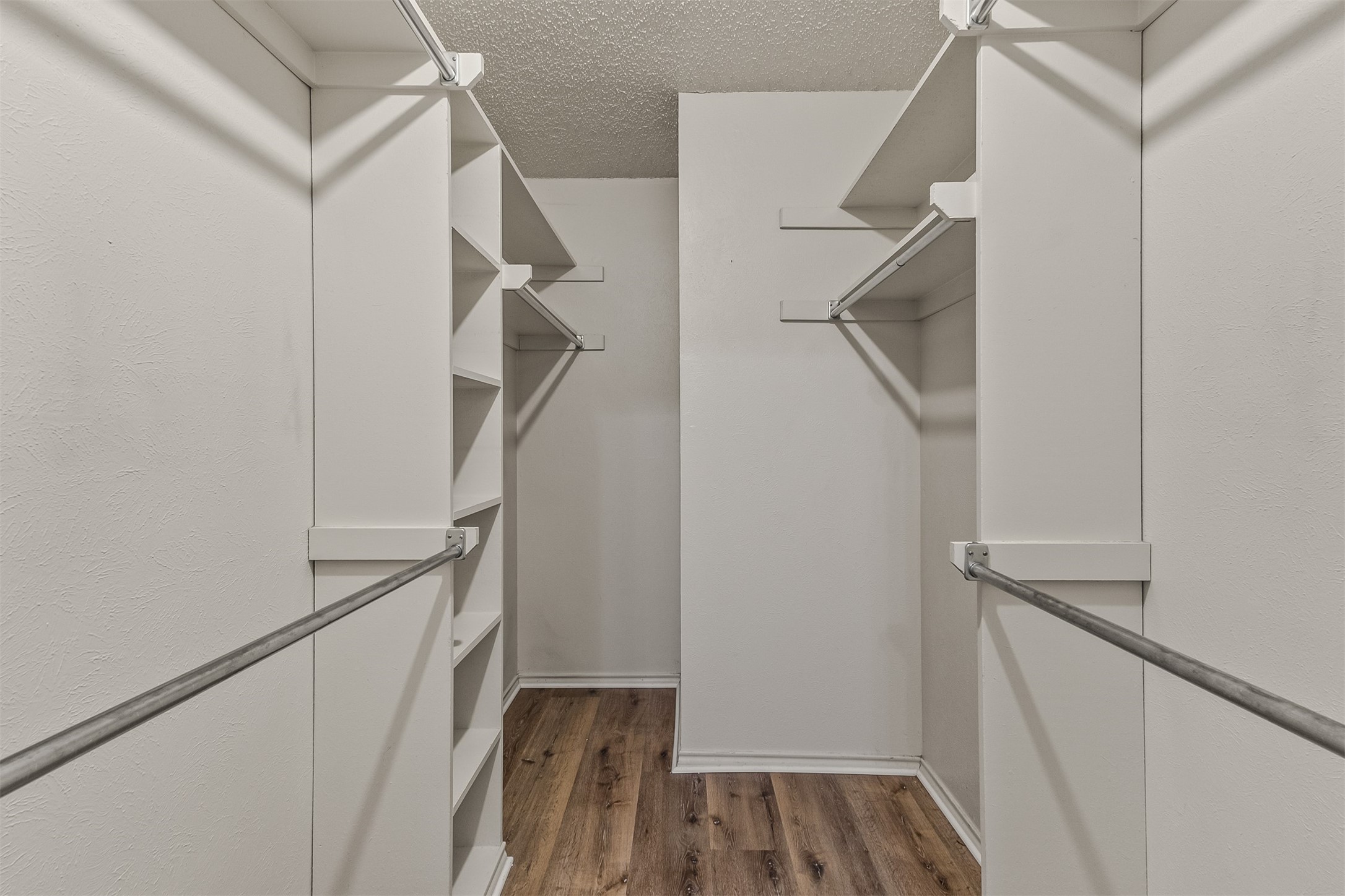 2513 Ridge Oak Court Garland TX 75044