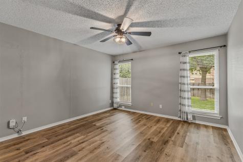 2513 Ridge Oak Court Garland TX 75044