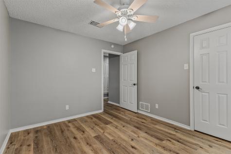2513 Ridge Oak Court Garland TX 75044