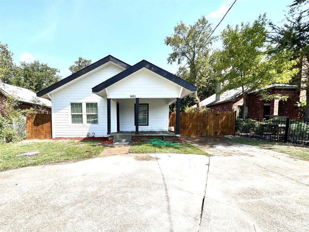 9431 Laneyvale Avenue Dallas TX 75217