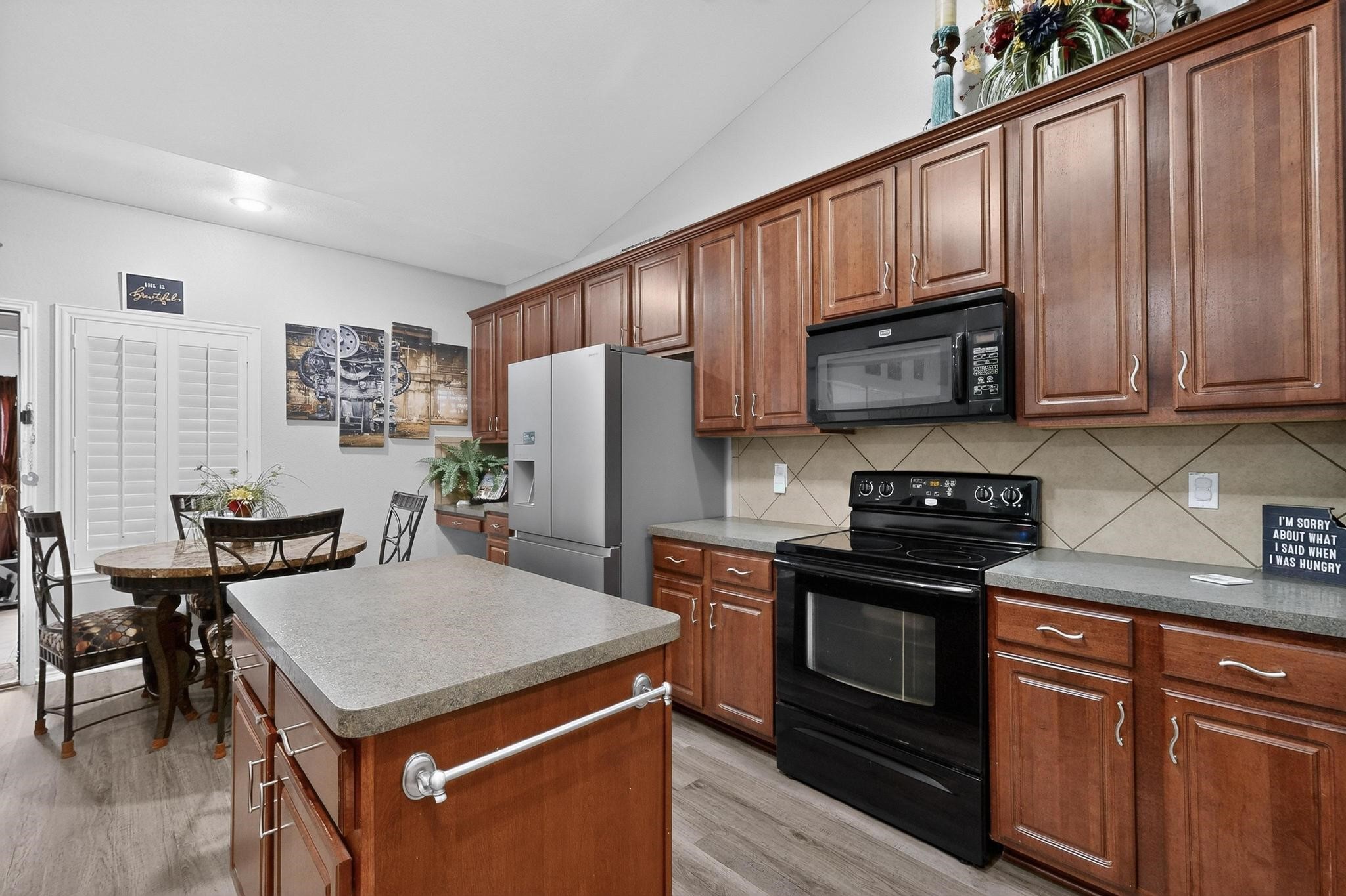 3020 Glenoaks Drive Royse City TX 75189