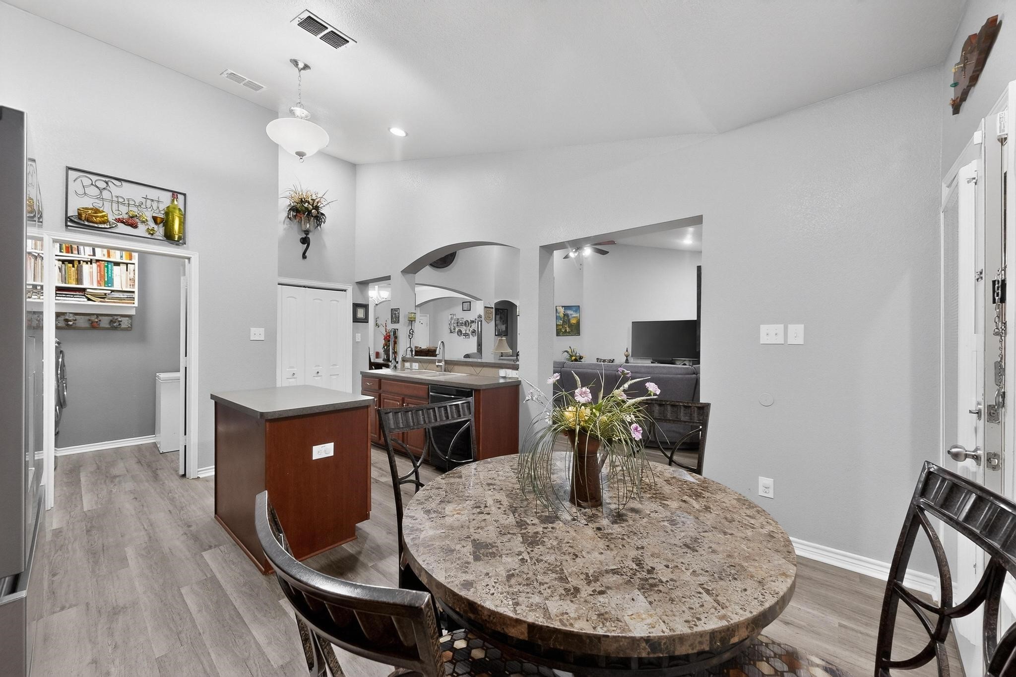 3020 Glenoaks Drive Royse City TX 75189