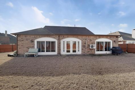 3020 Glenoaks Drive Royse City TX 75189