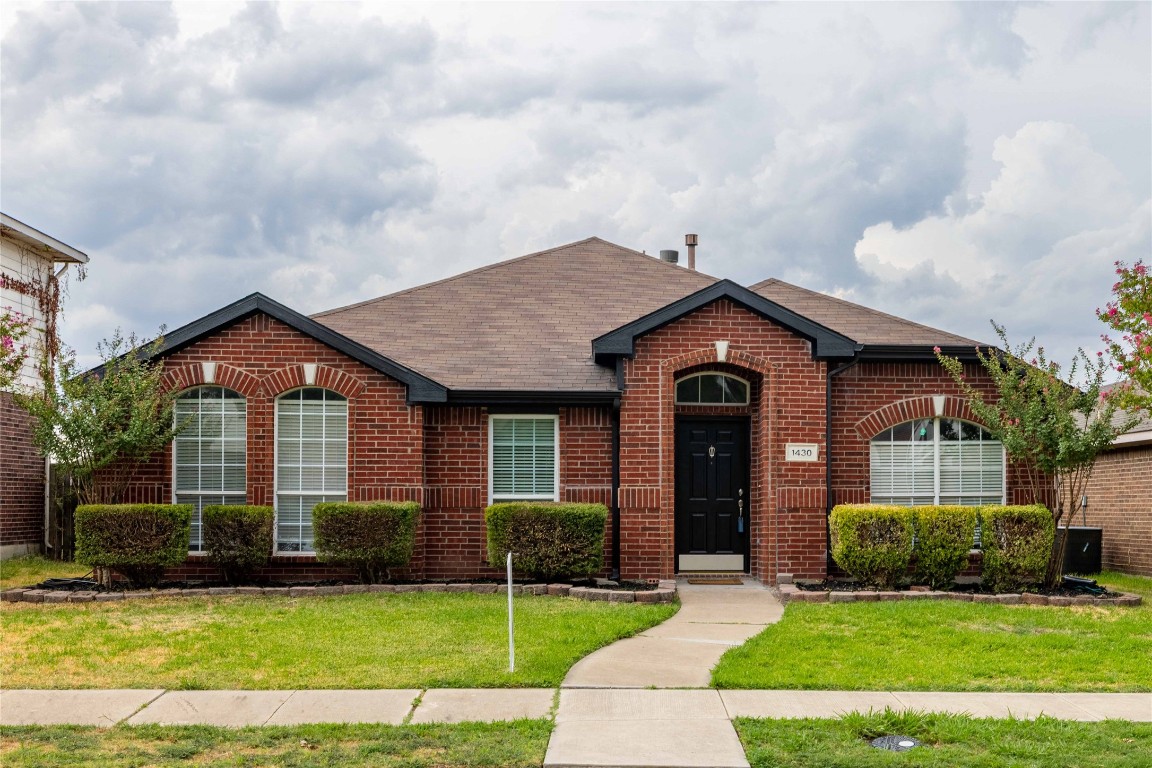 1430 Vanderbilt Lane Mesquite TX 75181
