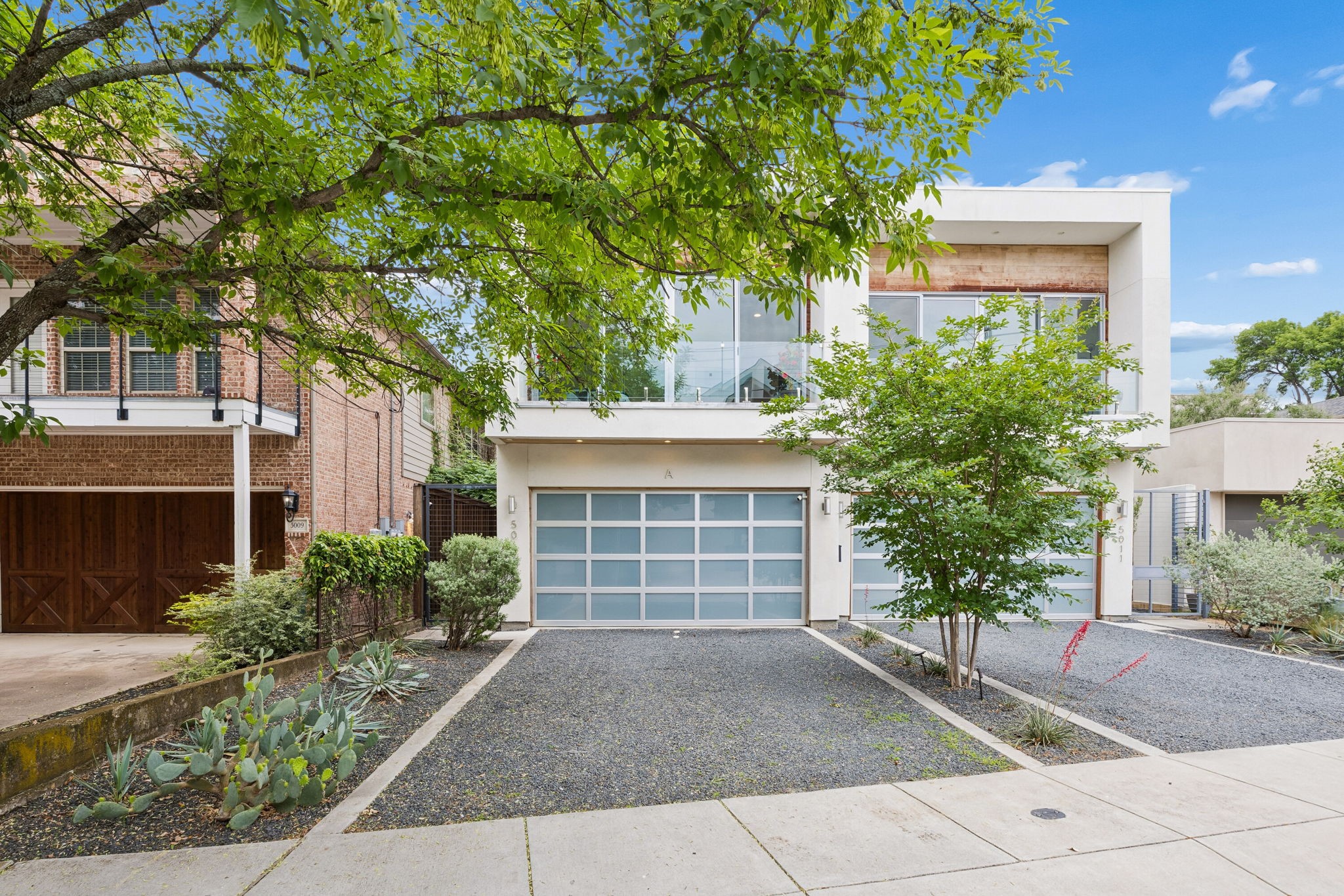 5011 Mission Avenue Dallas TX 75206