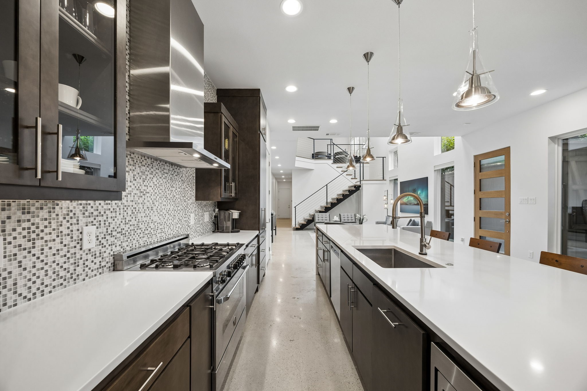5011 Mission Avenue Dallas TX 75206