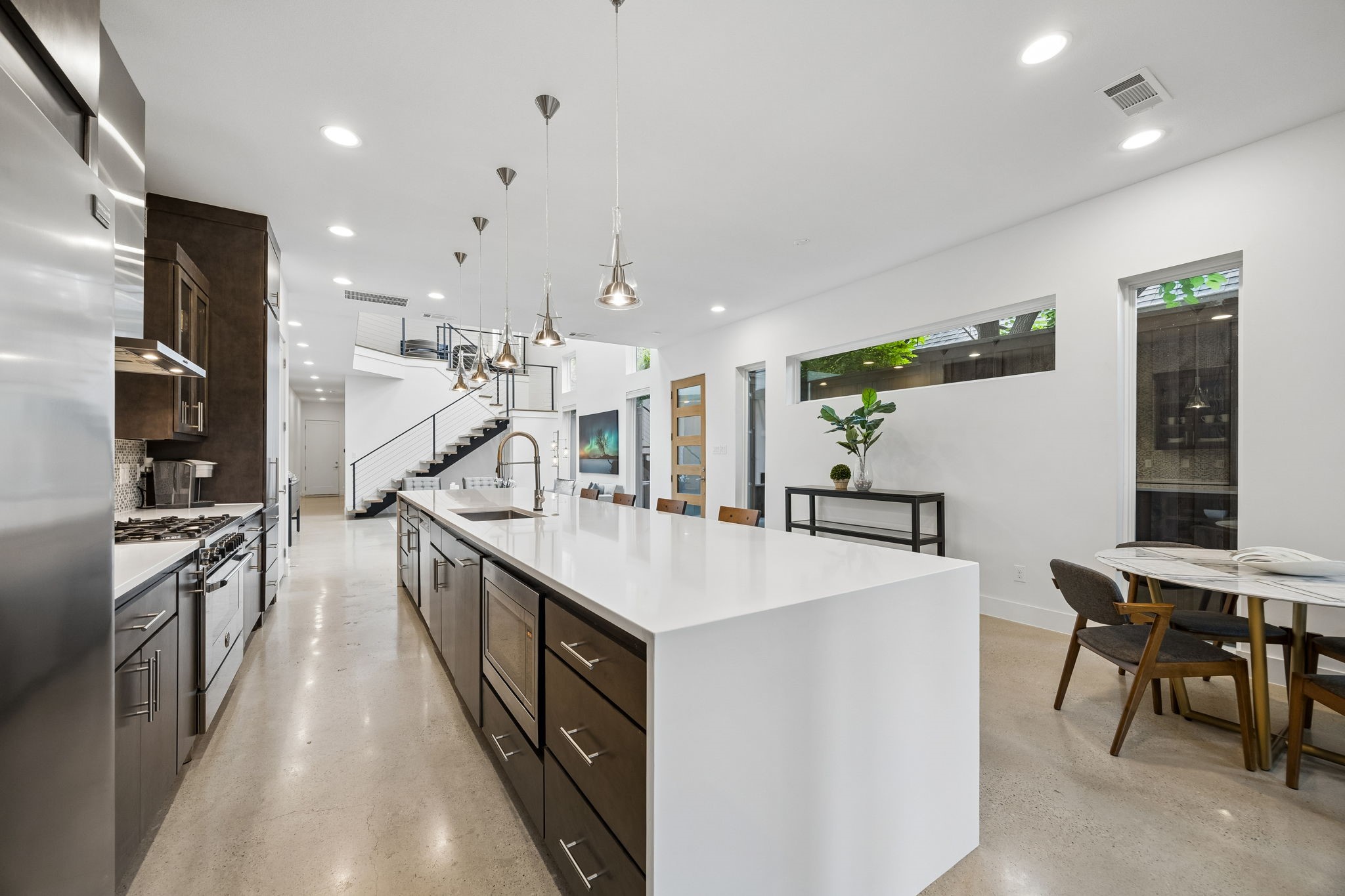 5011 Mission Avenue Dallas TX 75206