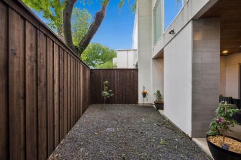 5011 Mission Avenue Dallas TX 75206