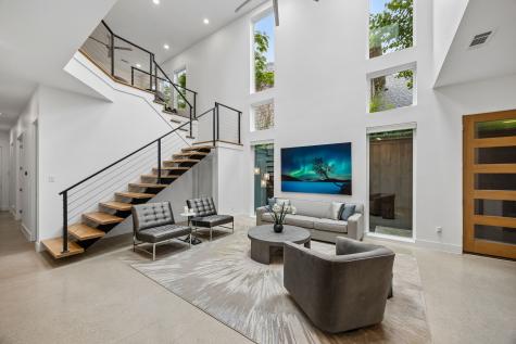 5011 Mission Avenue Dallas TX 75206