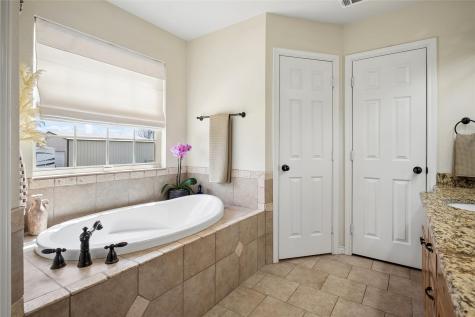 199 Newfield Lane Springtown TX 76082